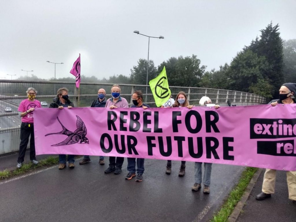Rebel banner M25 action 1024x768